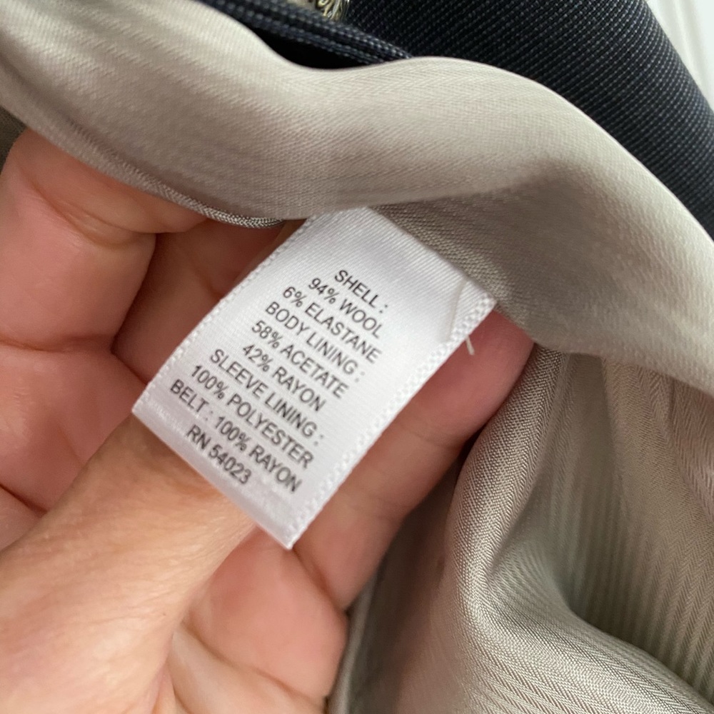 Banana Republic navy jacket SIZE 8 - Picture 5 of 10